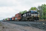 NS 4504 on 569